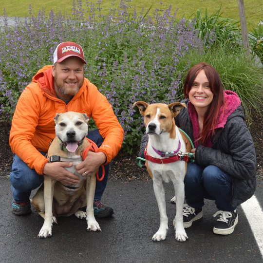 Happily Homes “Della & Bessie”